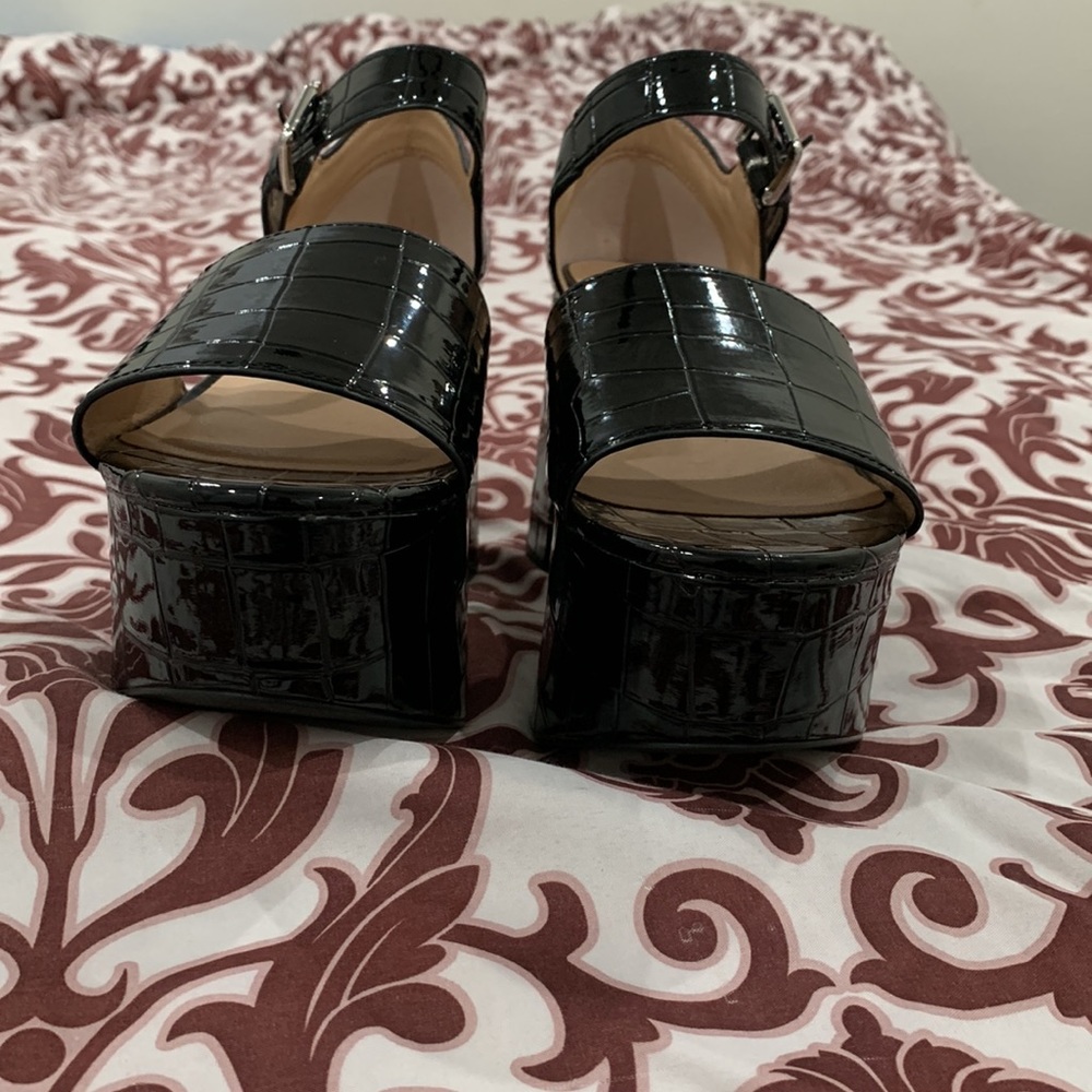 Platform Sandals❤️‍🔥❤️‍🔥❤️‍🔥 - Picture 3 of 6